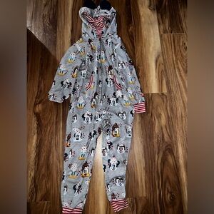 5/6 Disney Mickey pjs